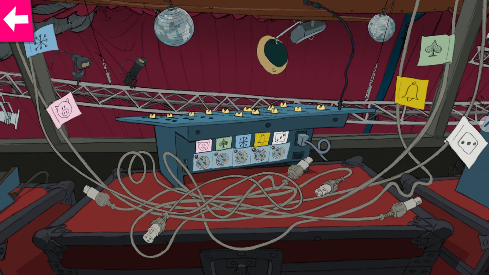 Leila’s Play screenshot: stage lighting rig